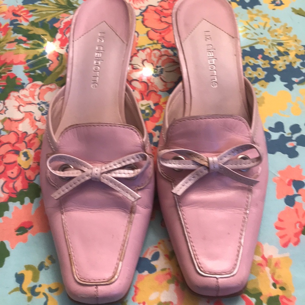 Pink slides liz Claiborne